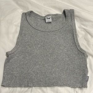 Tna Aritzia Cropped Ribbed Tank (Size Small) Grey